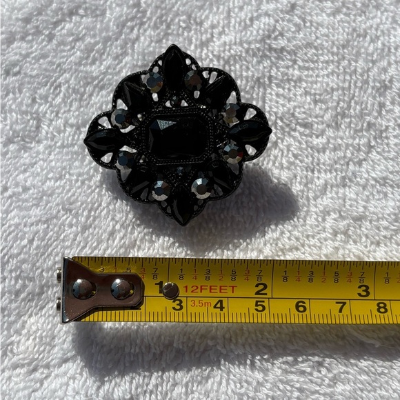 Gothic Black Ornate Rhinestone Statement Ring - Stretchy & Adjustable - Picture 5 of 14